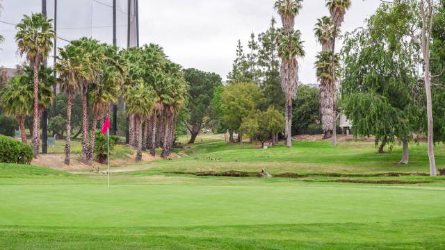 Lake Lindero Golf & Country Club